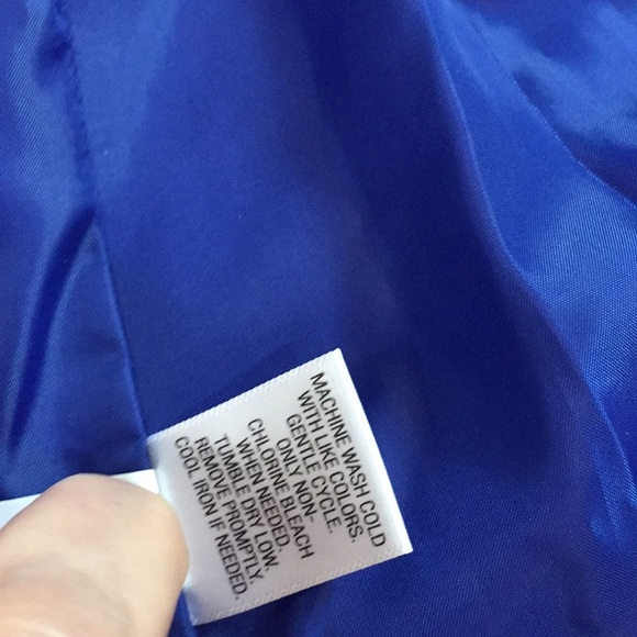 Jacket - Picture 8 of 9